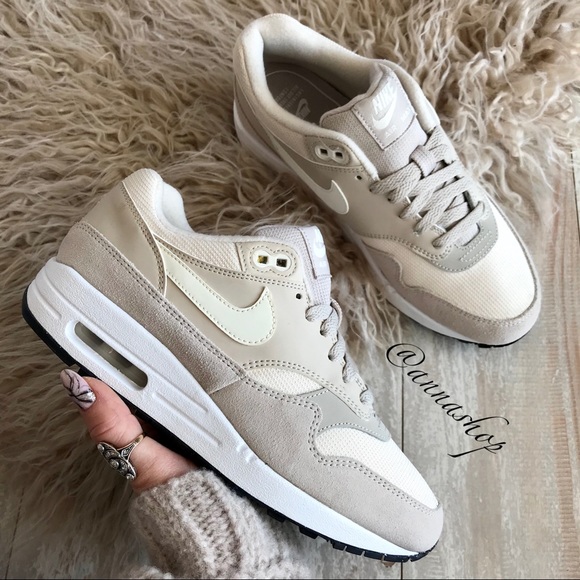 Nike Shoes - NWT Nike Air Max 1 Rare